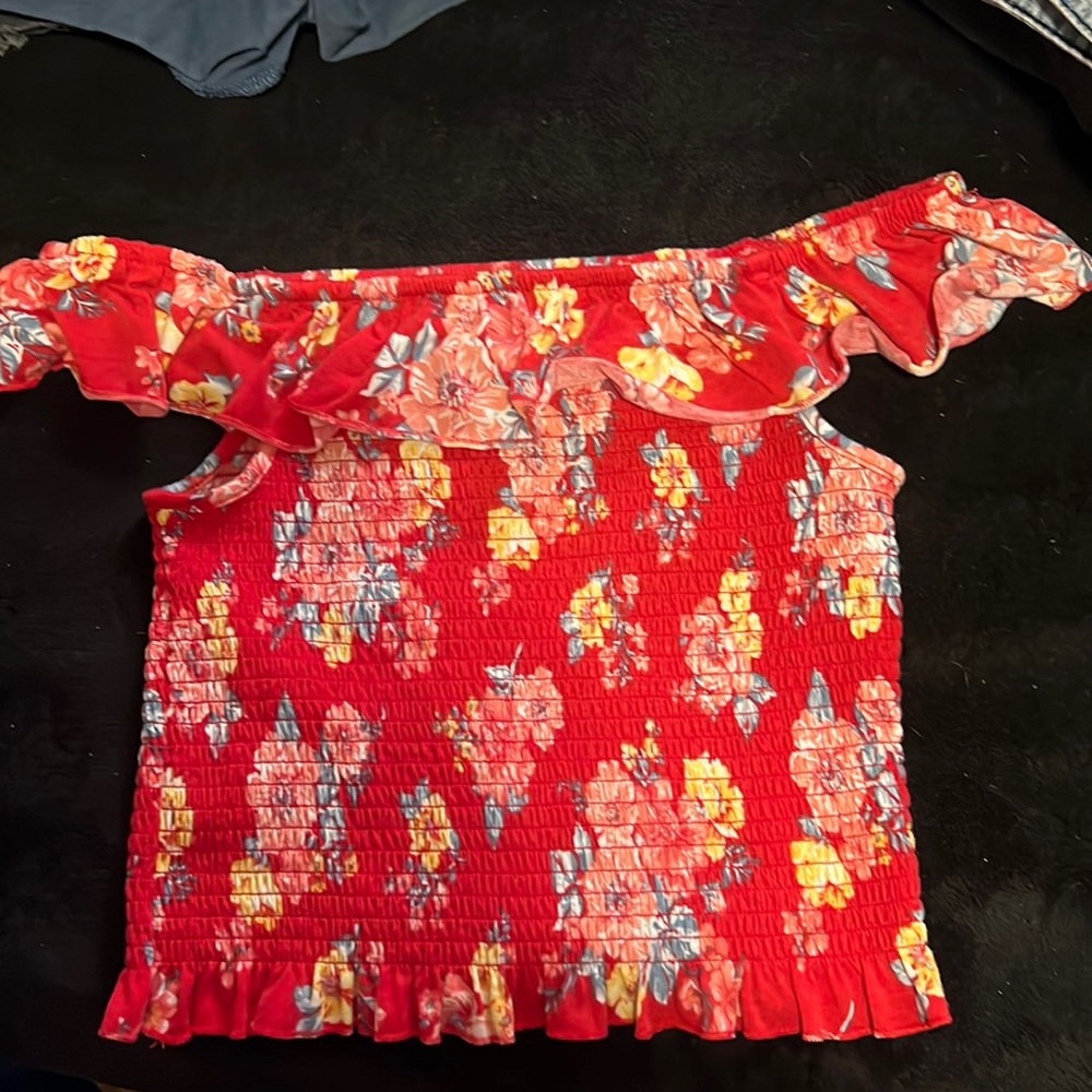 Super cute red off shoulder top size medium